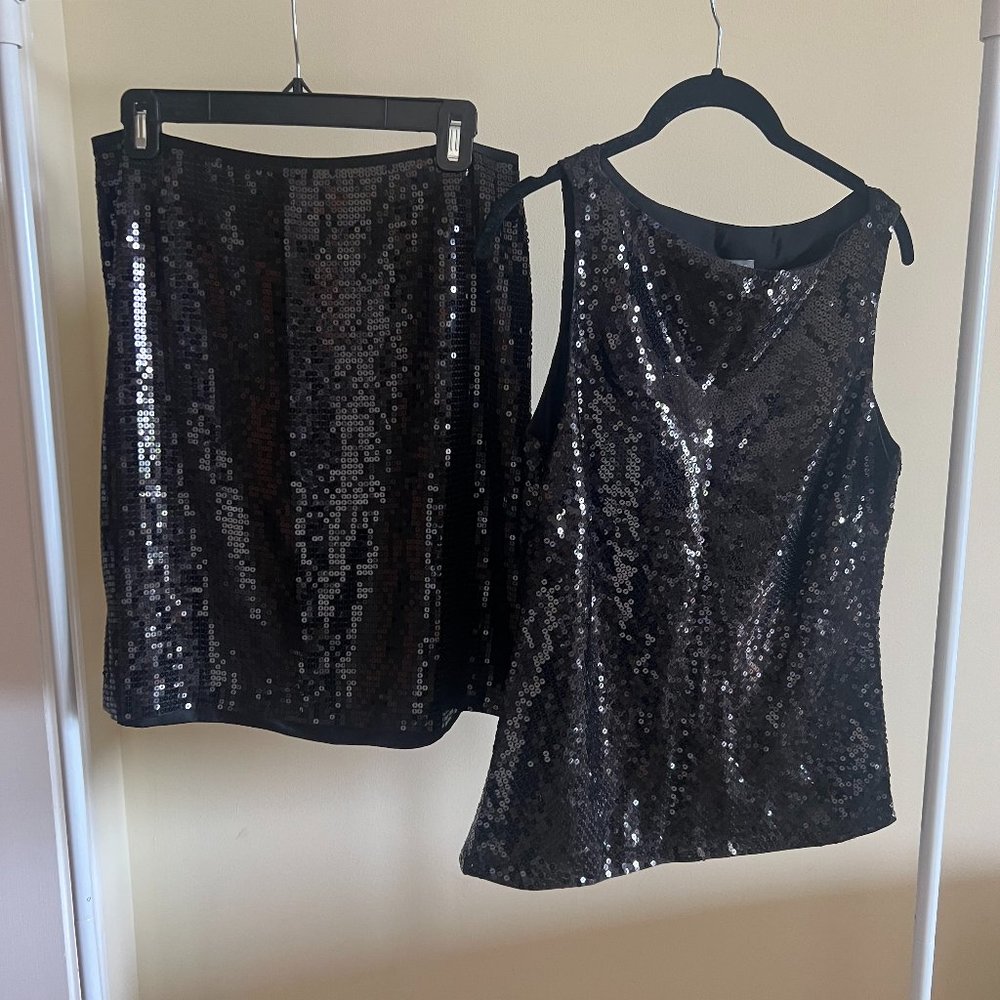 2-piece Black Sequin party mini dress, top size 8, skirt size 6, Ann Taylor